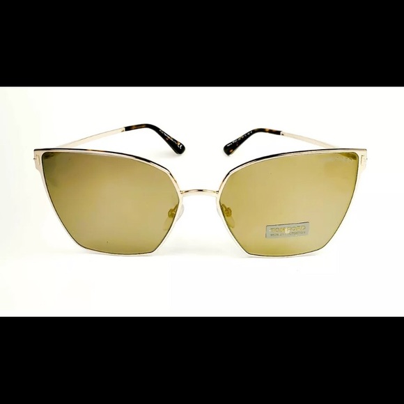 Tom Ford TF 653 Helena Sunglasses 28C Rose Gold - Picture 4 of 4